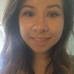 Meet your Posher, Claire